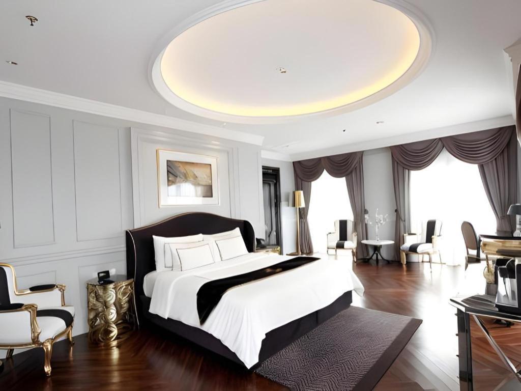 Lafayette Boutique Hotel Kejayan Экстерьер фото