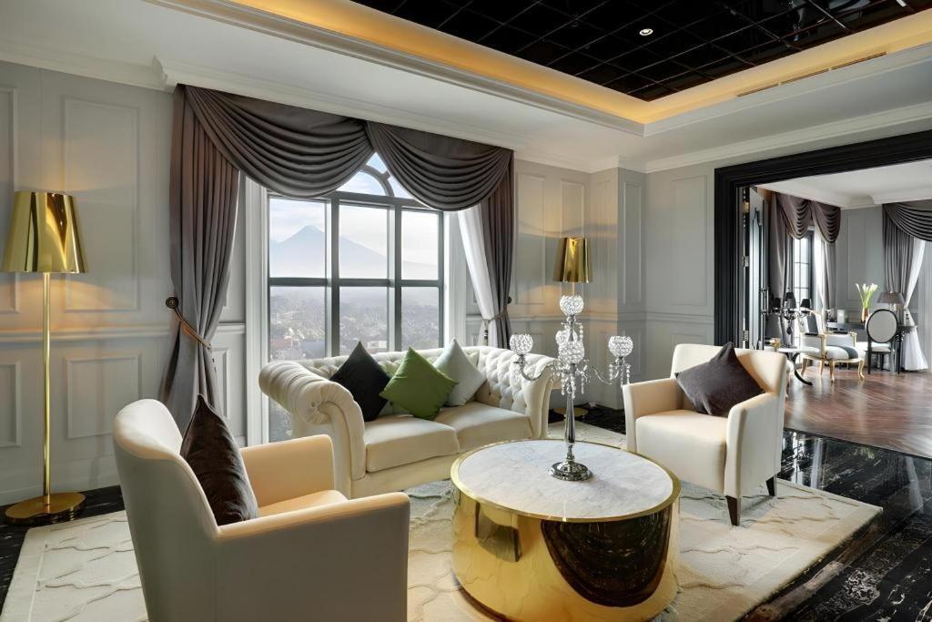 Lafayette Boutique Hotel Kejayan Экстерьер фото